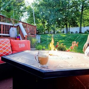 Meet your Posher, Derrick